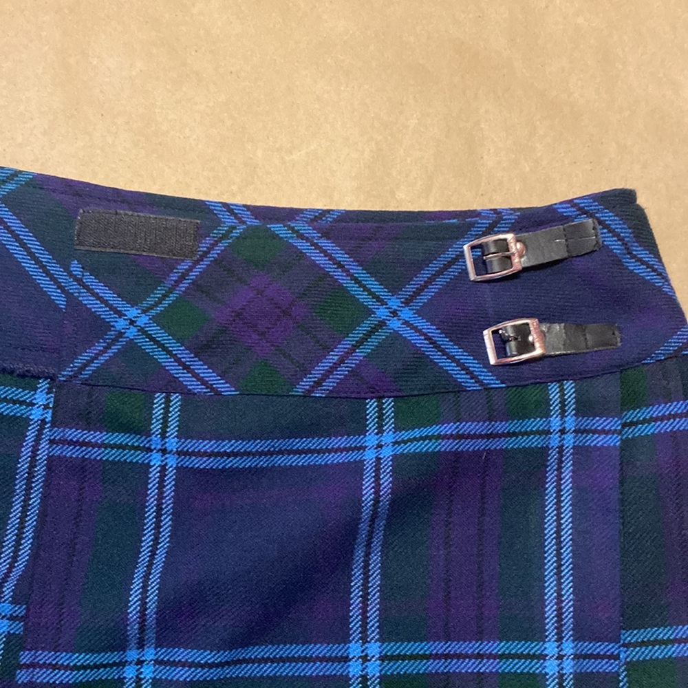 Modern Mid Length Kilt. - Picture 5 of 10